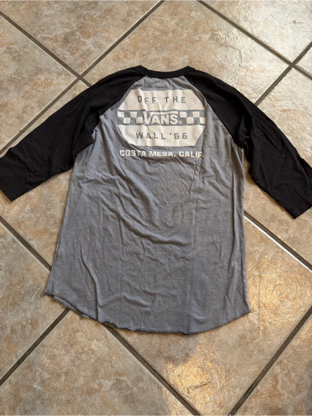 Vans Off The Wall '66 Raglan Graphic Logo Crew Neck 3/4 Sleeve T-Shirt M - Picture 2 of 3